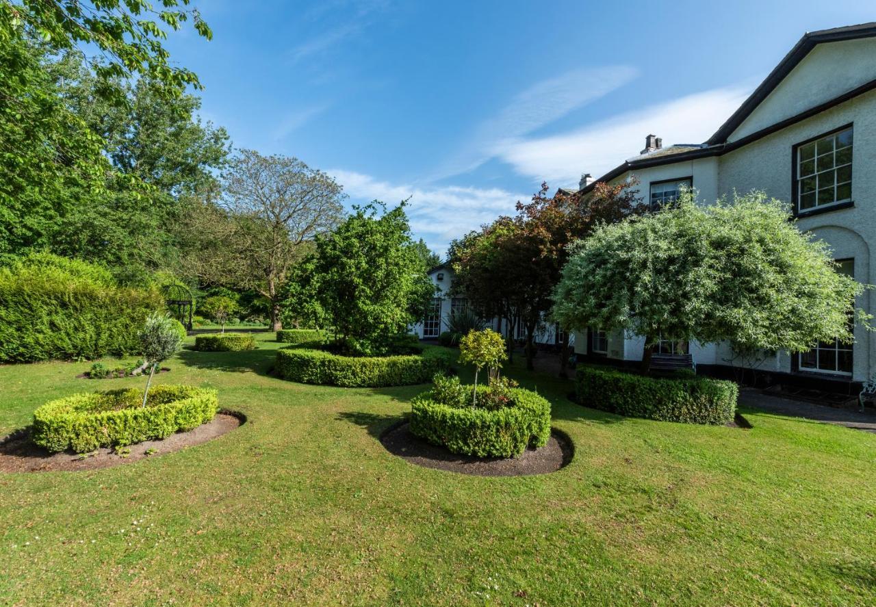 Country house Statham